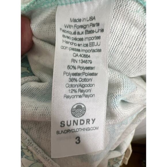 NWT Sundry Paisley Flare Pants Size Large/3 - Picture 9 of 9